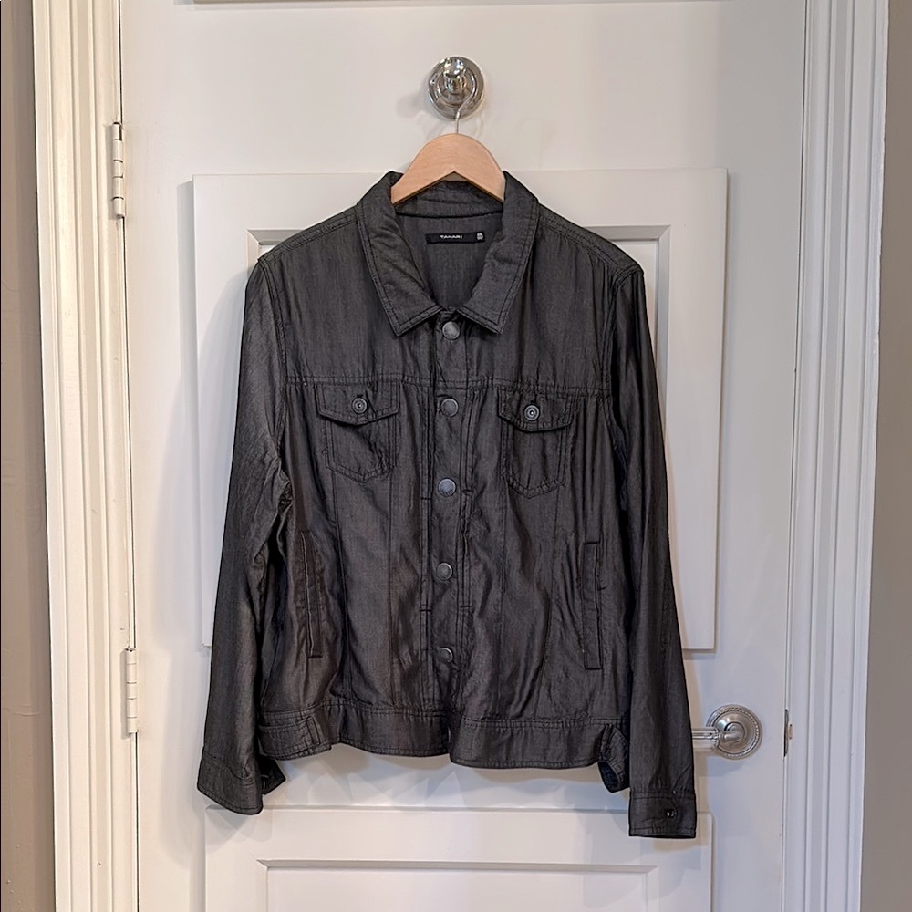 Tahari Black Jean Cotton Jacket with Relaxed Fit